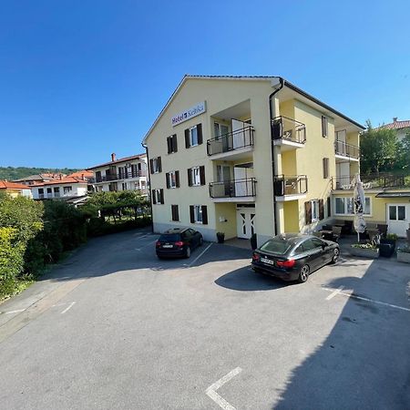 Garni Hotel Keltika Изола Экстерьер фото
