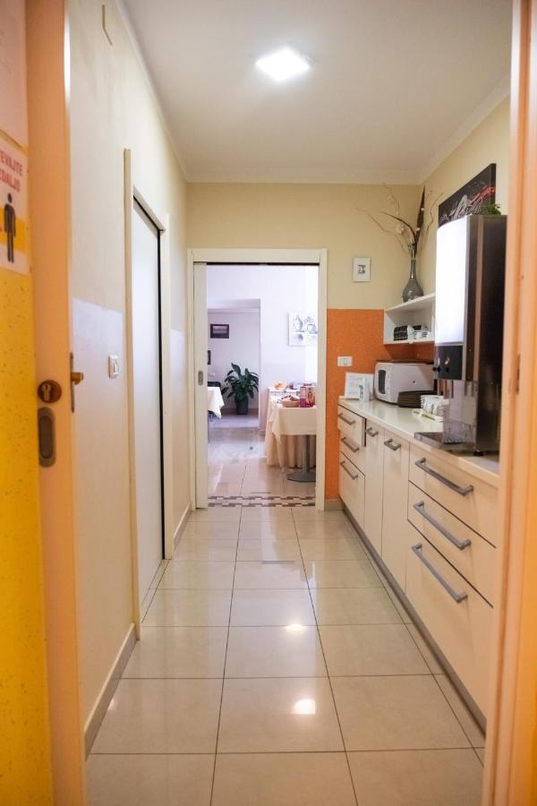 Garni Hotel Keltika Изола Экстерьер фото