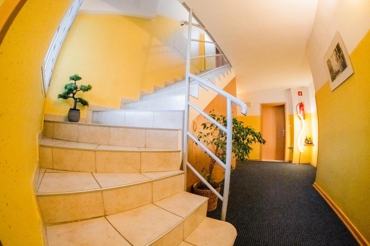 Garni Hotel Keltika Изола Экстерьер фото