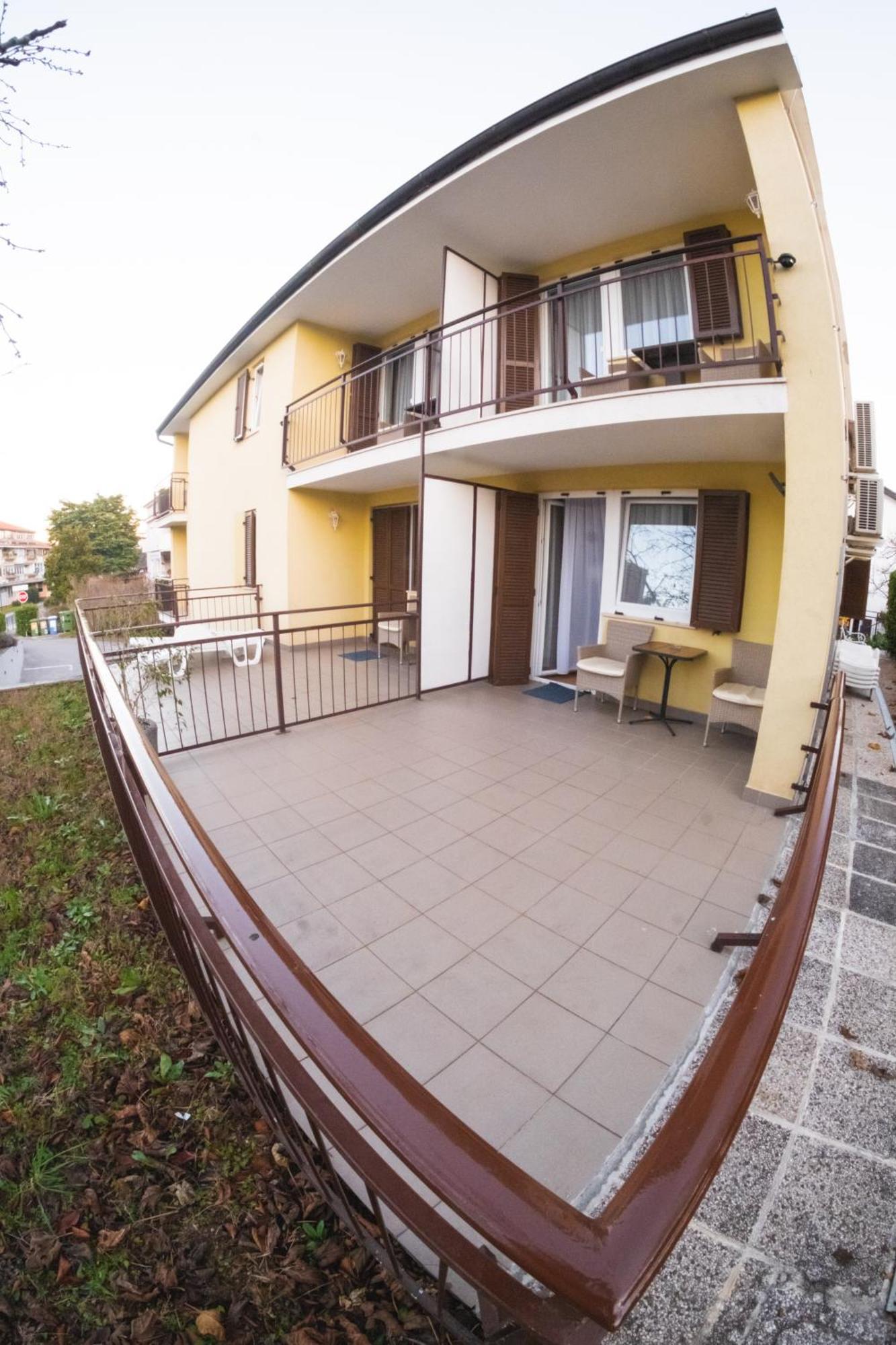 Garni Hotel Keltika Изола Экстерьер фото