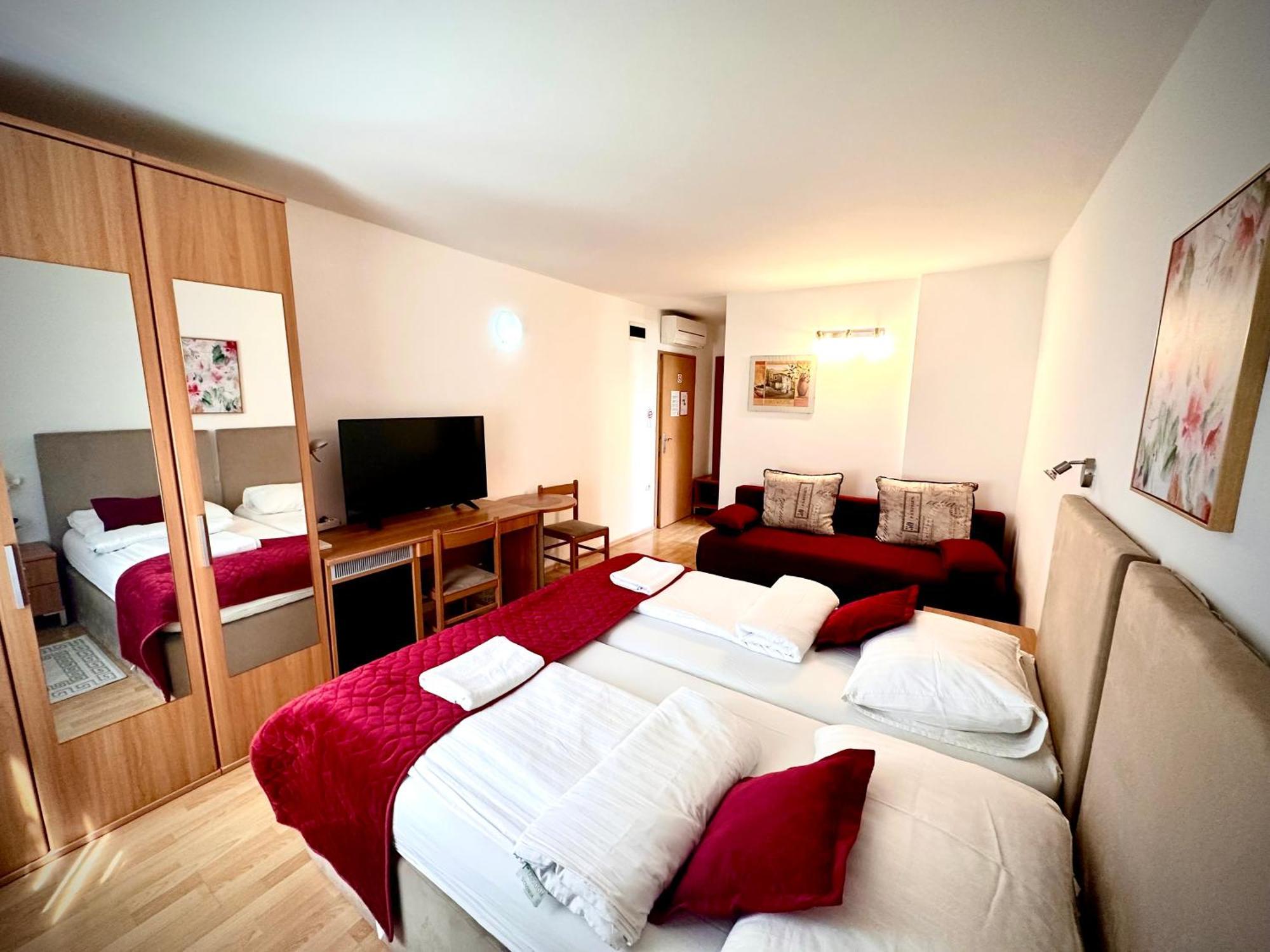Garni Hotel Keltika Изола Экстерьер фото